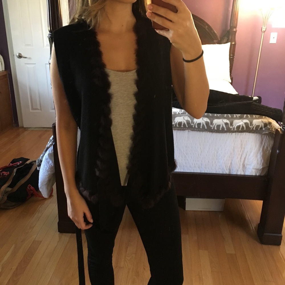 Fur vest